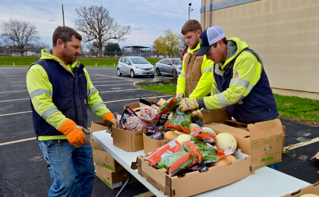 Food pantry distribution